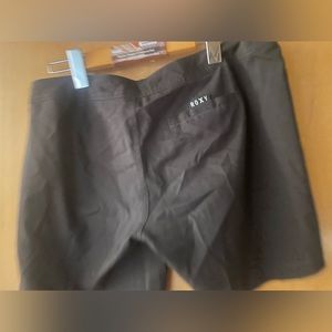 Ladies Roxy board/surf shorts